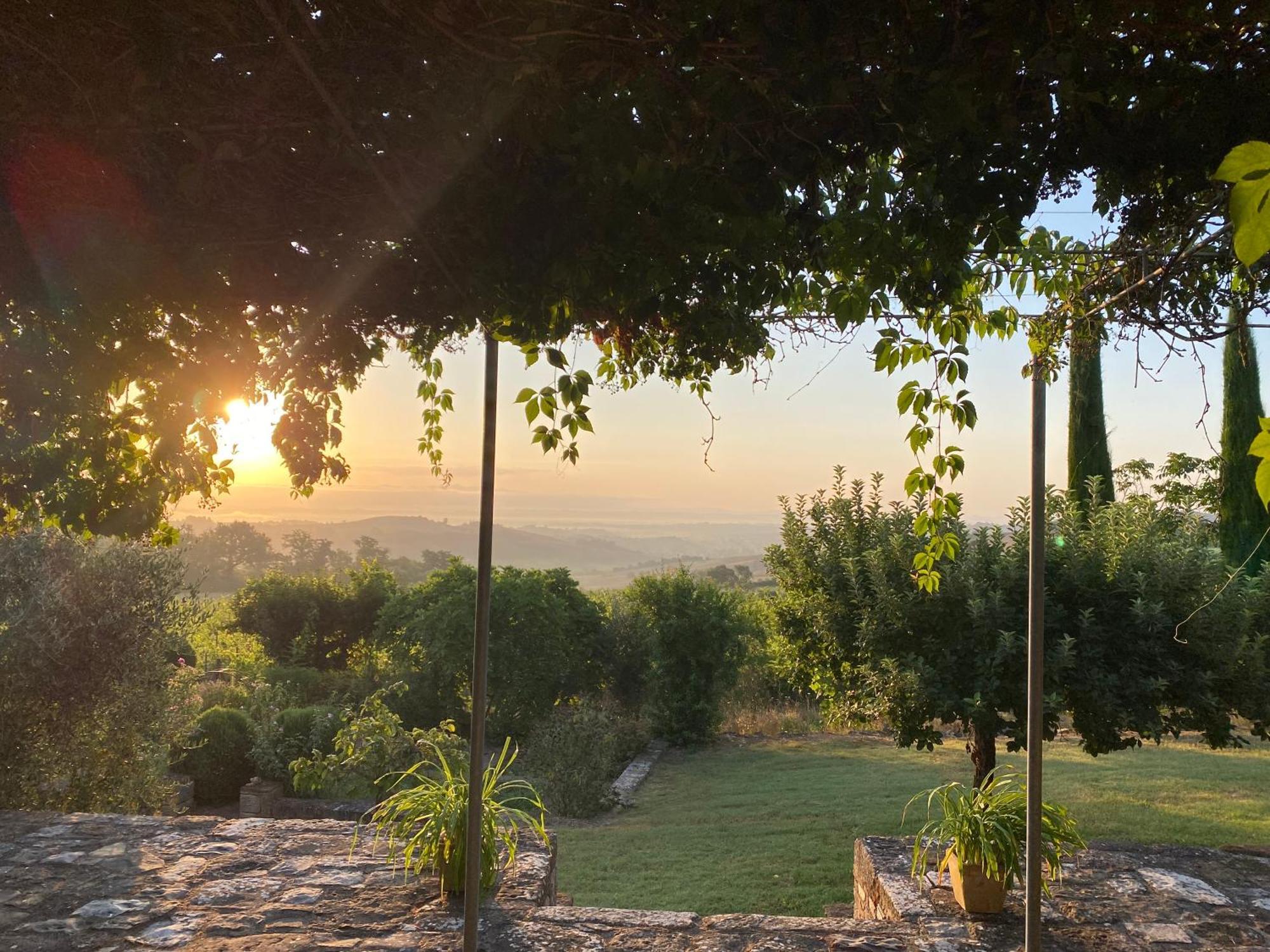 Bed and Breakfast Abbadia Wine Relais Montefollonico Экстерьер фото